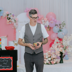 Strolling Magic Adult Shows